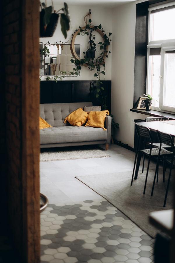 Apartment Greenspot - Loft With 2 Bedrooms And Free Parking Liepaja
