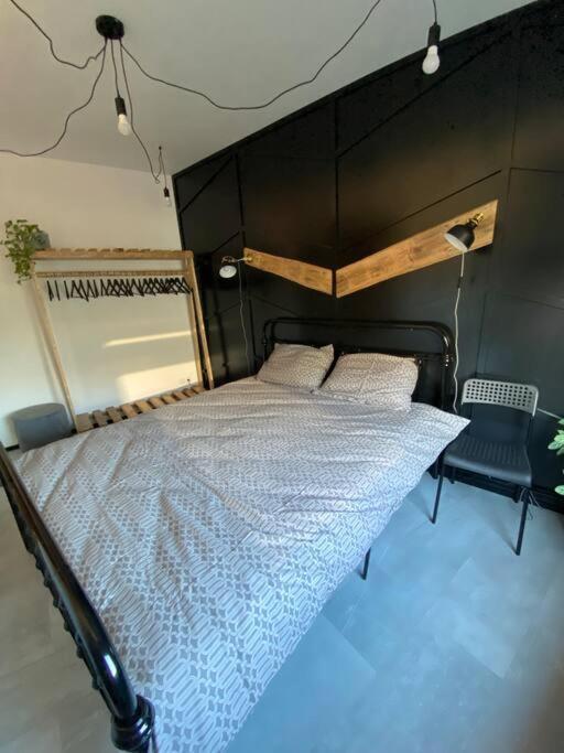 Butas Greenspot - Loft With 2 Bedrooms And Free Parking