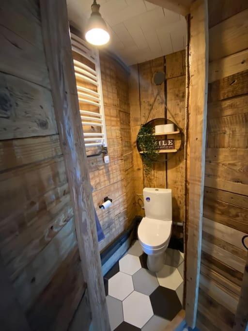 Apartment Greenspot - Loft With 2 Bedrooms And Free Parking Liepaja
