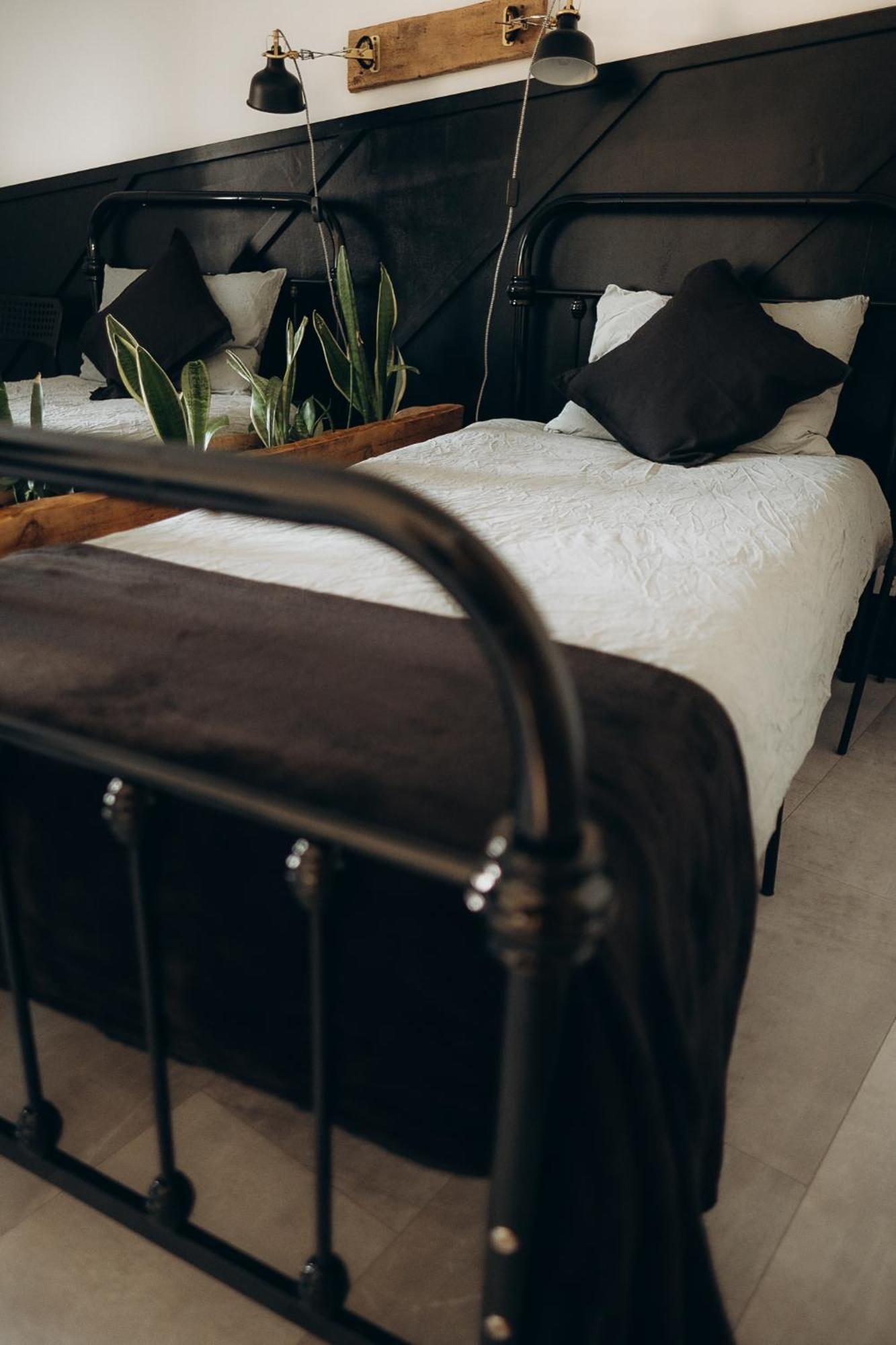 Greenspot - Loft With 2 Bedrooms And Free Parking Liepaja